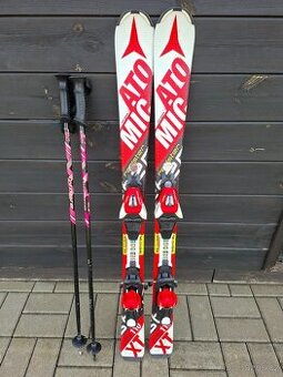 Dětské lyže Atomic (110cm) + hole (95cm)