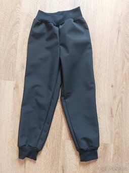 Letní softshellove kalhoty 104/110 Nové