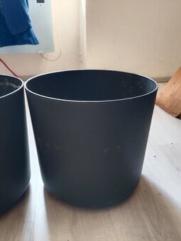 Květináče 30cm
