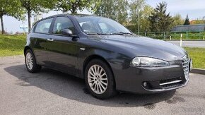 Alfa Romeo 147 1.6 77kw r.v.2009 152000km