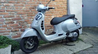 Vespa 250