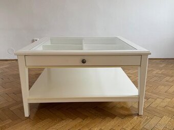KONFERENČNÍ STOLEK  IKEA