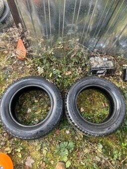 2X Pneu 235/60/R16 Zimní