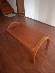 Prodám konferenční stůl od f.Jelínek