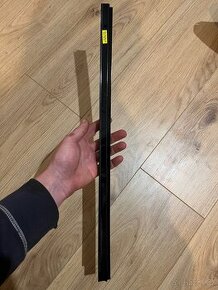 BMW F30 levá lišta dveří