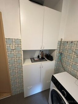 Bílá skřín 86.5 x 38 x 217 - 1