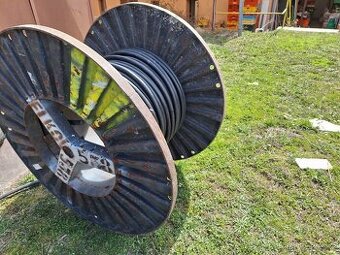 Prodám CYKY- J 5x25 - 1