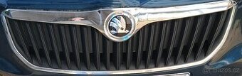 Škoda Superb 2 chrom lišta kapoty a.maska