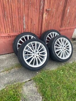 Original Alu Kola Škoda Turini R18