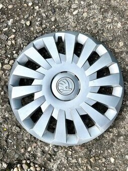 Originál poklice škoda 15”