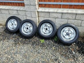 Sada kol na Ford Transit