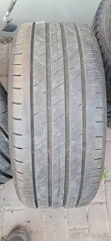 225/45r17 94W Good year
