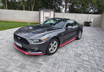 Ford Mustang 3.7.V6 automat