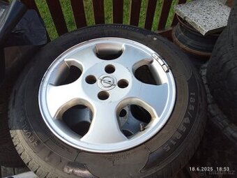 Alu kola 4x100 pneu 185/65 r15 letní