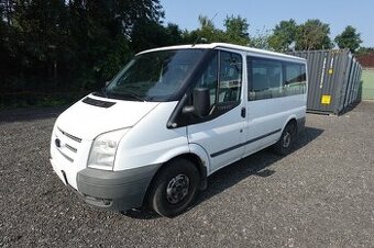 FORD TRANSIT L1H1 9MÍST BUS 2.2TDCI KLIMA SERVISKA