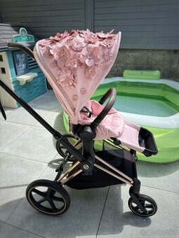 Prodám kočárek Cybex Priam – Simply Flowers Light Pink,