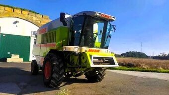 Sklízecí mlátička Claas Mega 208 (1996) - 3900MTG
