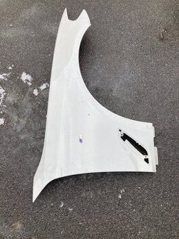 Prodám pravý přední blatník na BMW G 30 / G 31