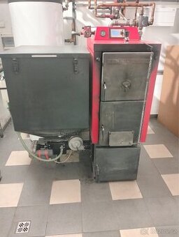 Kotel Viadrus U22 6 čl. - 30 KW - automat