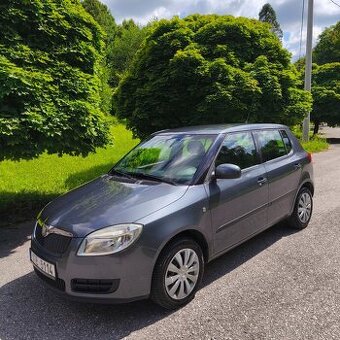 Škoda Fabia 1.4 16V 63kw, poctivých 257tkm, klima
