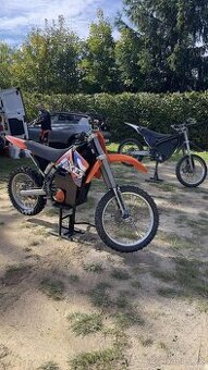 Elektricka KTM EXC elektromotorka