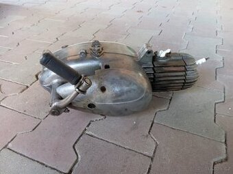 JAWA 550  555 MOTOR