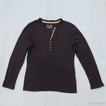 Modré tričko s dlouhým rukávem