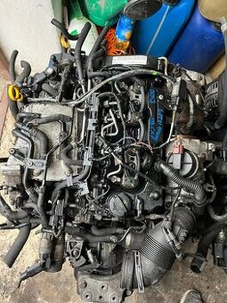 Motor octavia 3 2.0 TDi 110 kw typ- CKF