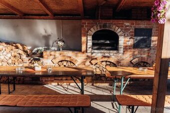 UBYTOVÁNÍ V KARAVANU, REKREAČNÍ POBYT, DOVOLENÁ