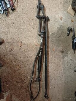 Posilovač řízení Zetor