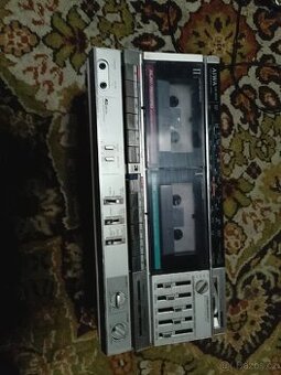 Prodám retro radiomagnetofon aiwa