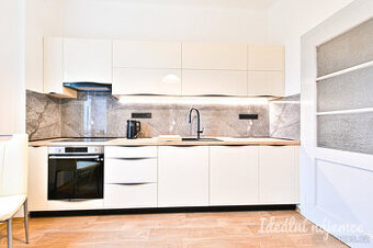 Pronájem bytu 2+1, Hálkova 1157/10, Znojmo - 22.300,- Kč/měs