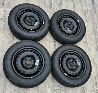 Zimní kola 185/60 R15 – originál VW, 5×112, ET39