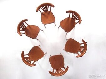 Populární bukové židle TON, 6 kusů.