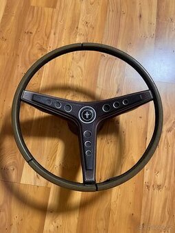 Ford Mustang Mach 1 volant