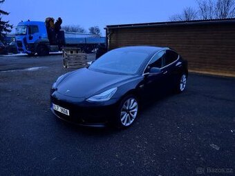Tesla model 3 - 1