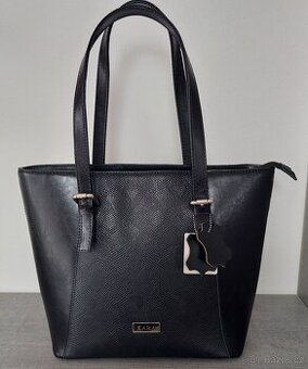 Prodám novou koženou černou kabelku zn. Kara