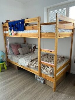 Dvoupatrová postel IKEA  MYDAL