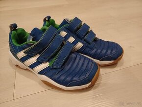 Sálové boty Adidas vel.33