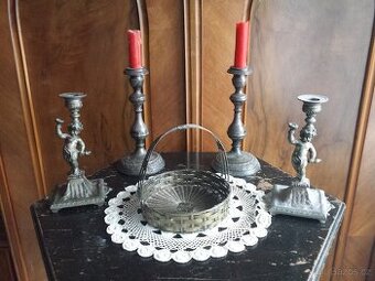 Párové starožitné svícny