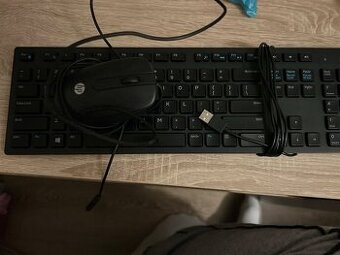 Klávesnice a myš HP