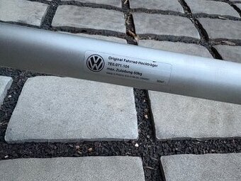 Nosič kol na tažné zařízení VW (originál) – až 4 kola