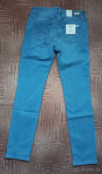 Dámské džíny MUSTANG - Jasmin slim velikost 30-34 NOVÉ