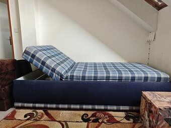 Postel s pružinami s uloženým prostorem 90x200