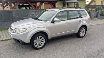 Subaru Forester 2.0 benzín