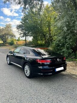 Volkswagen Arteon 2.0 TDI 110 kW | MANUÁL | 2018 | TAŽNÉ