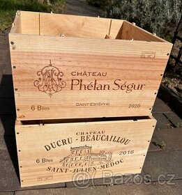 Dřevěné bedny od vína z Bordeaux