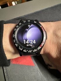 Galaxy Watch 4 Classic 46mm + příslušenství