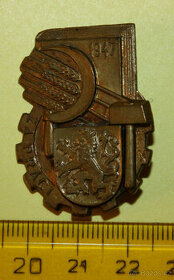 RRR - Odznak Vyznamenání Za práci 1947, mince medaile