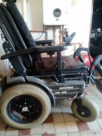 Elektricky invalidni vozik - 1